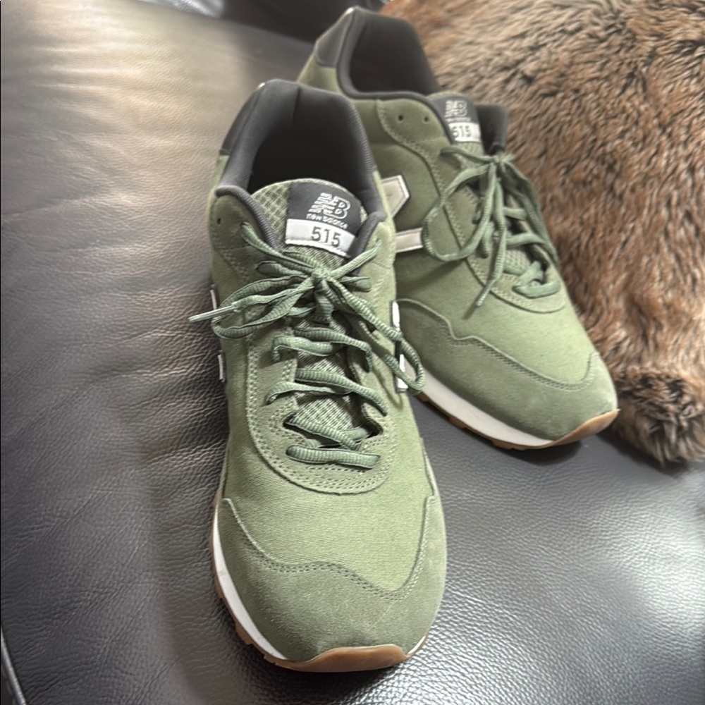 New Balance Green Low-Top Sneakers